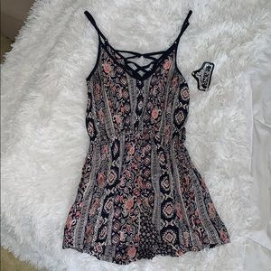 Printed Romper with Crisscross back